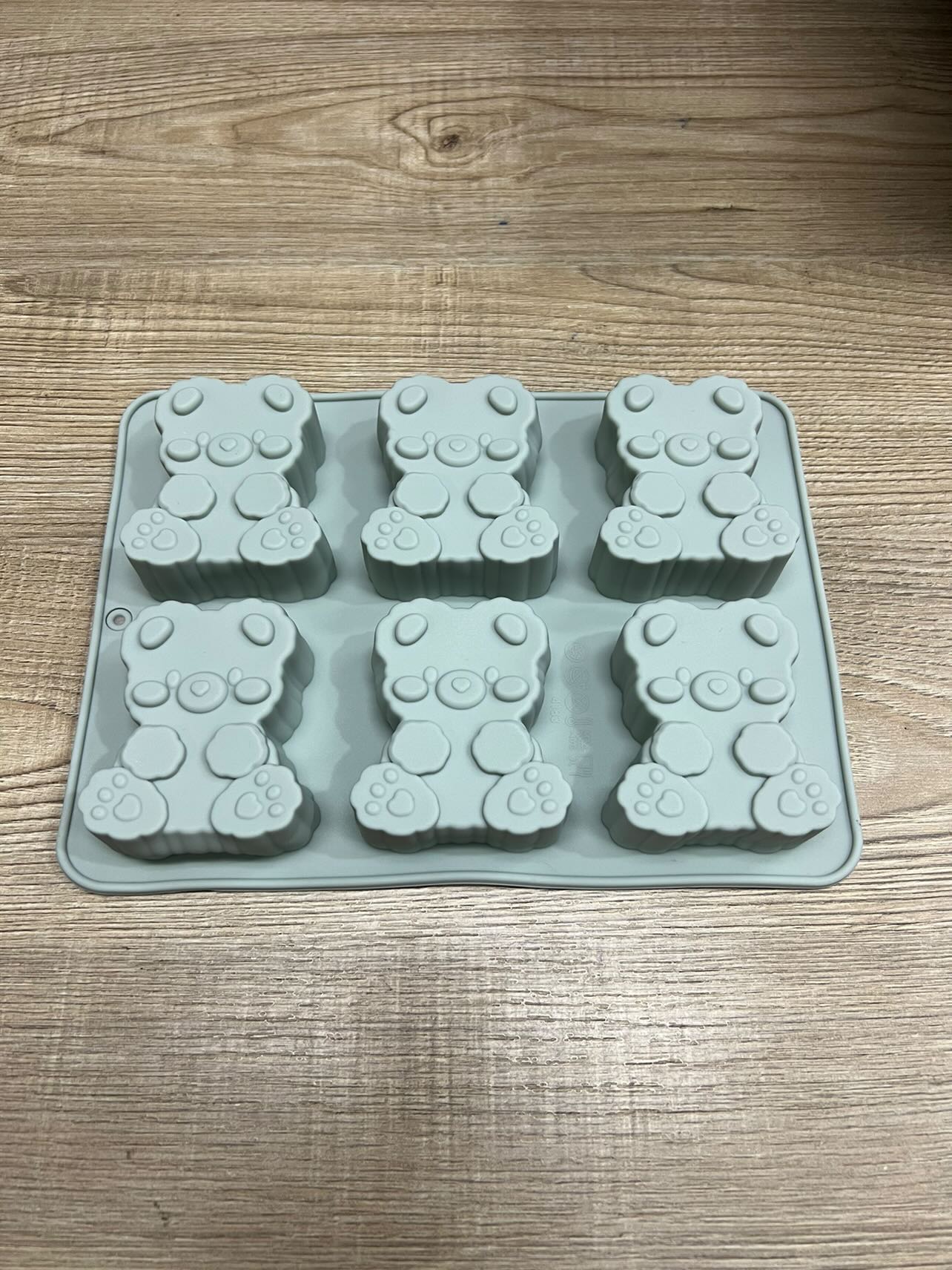 2D Bear Mold