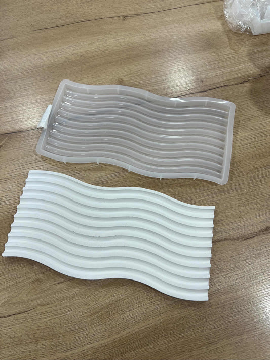 Waved Tray Mold