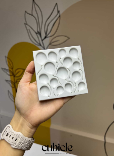 small-balloons Standard - Cubicle LB