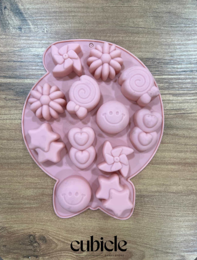 smiley-face-candy-mold Standard - Cubicle LB