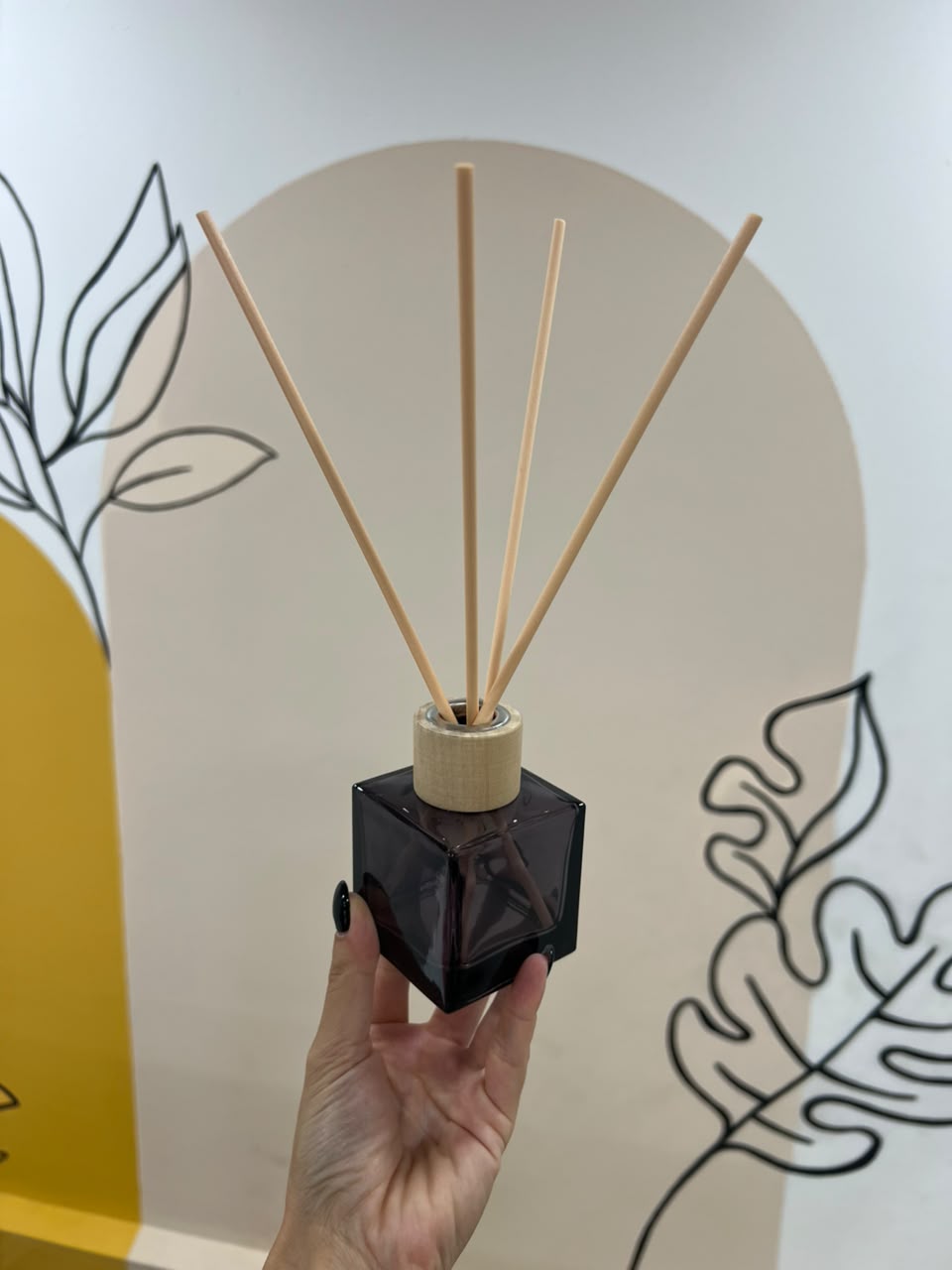 Square Glass Diffuser Bottle with Bamboo Cap