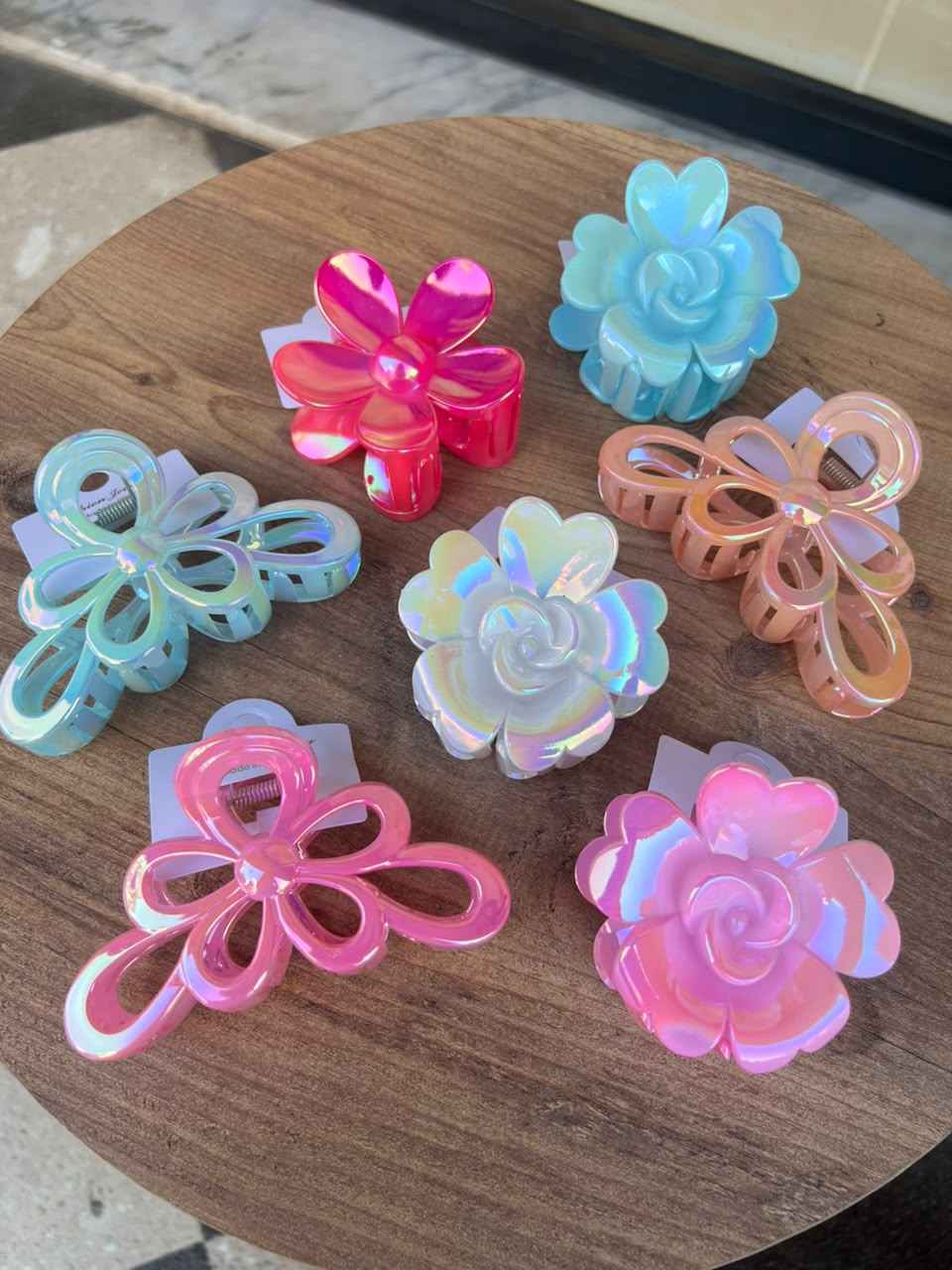 Iridescent Bow Hair Clip - Cubicle Home LB