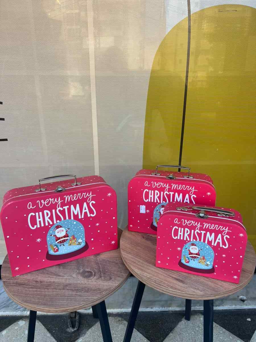 Merry Christmas Travel Gift Box - Cubicle Home LB