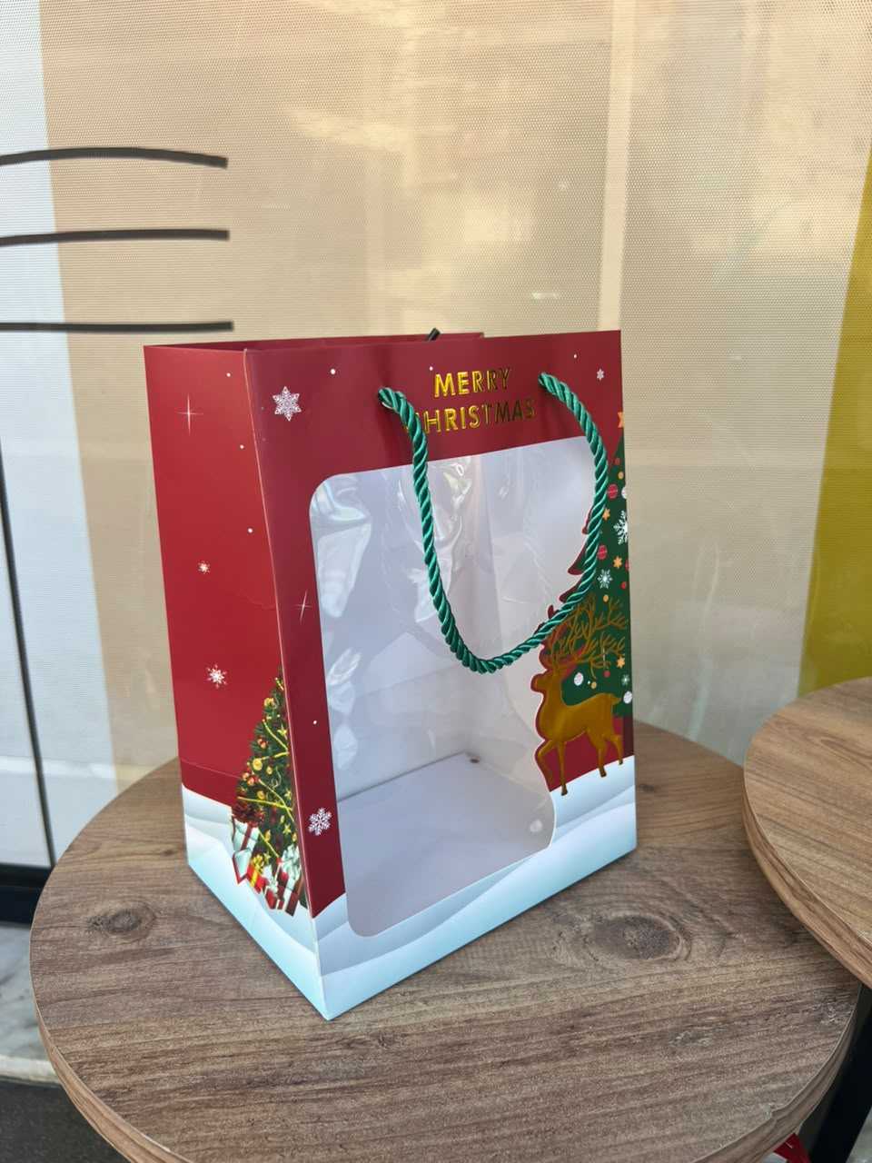 Red Merry Christmas Gift Bag - Cubicle Home LB